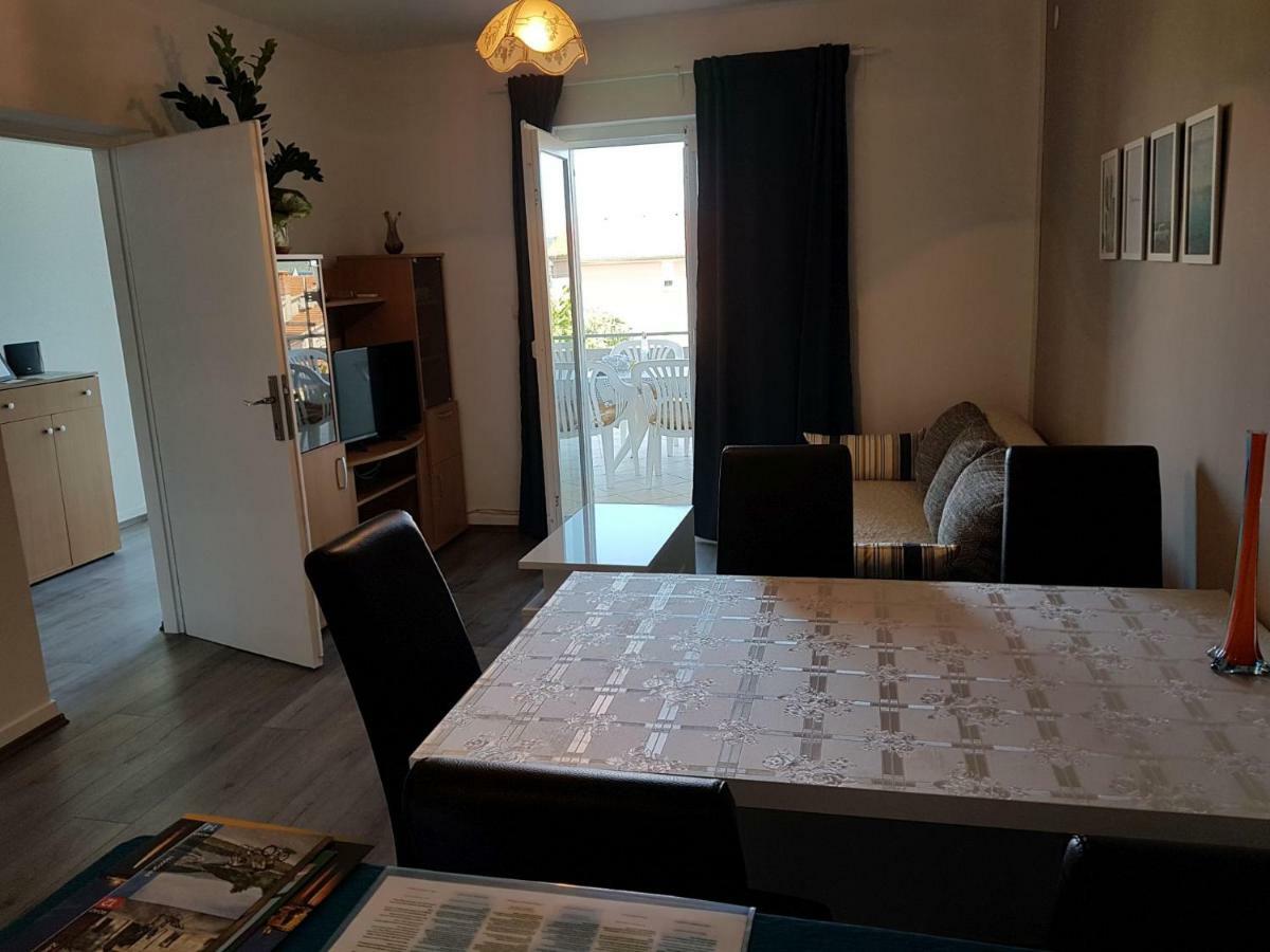 Apartments Andelic Sveti Filip i Jakov Luaran gambar